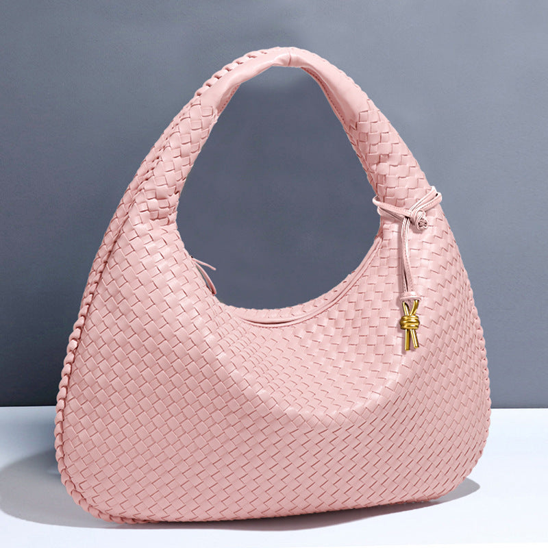 Crescent shaped women's bag hand woven hand-held dumpling bag fashionable single shoulder armpit bag